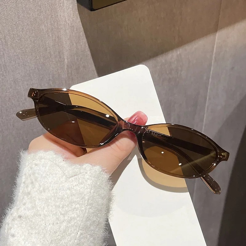 Nuovi Occhiali da Sole Ovali R - Sunglasses Cat Eye recensione e prezzo